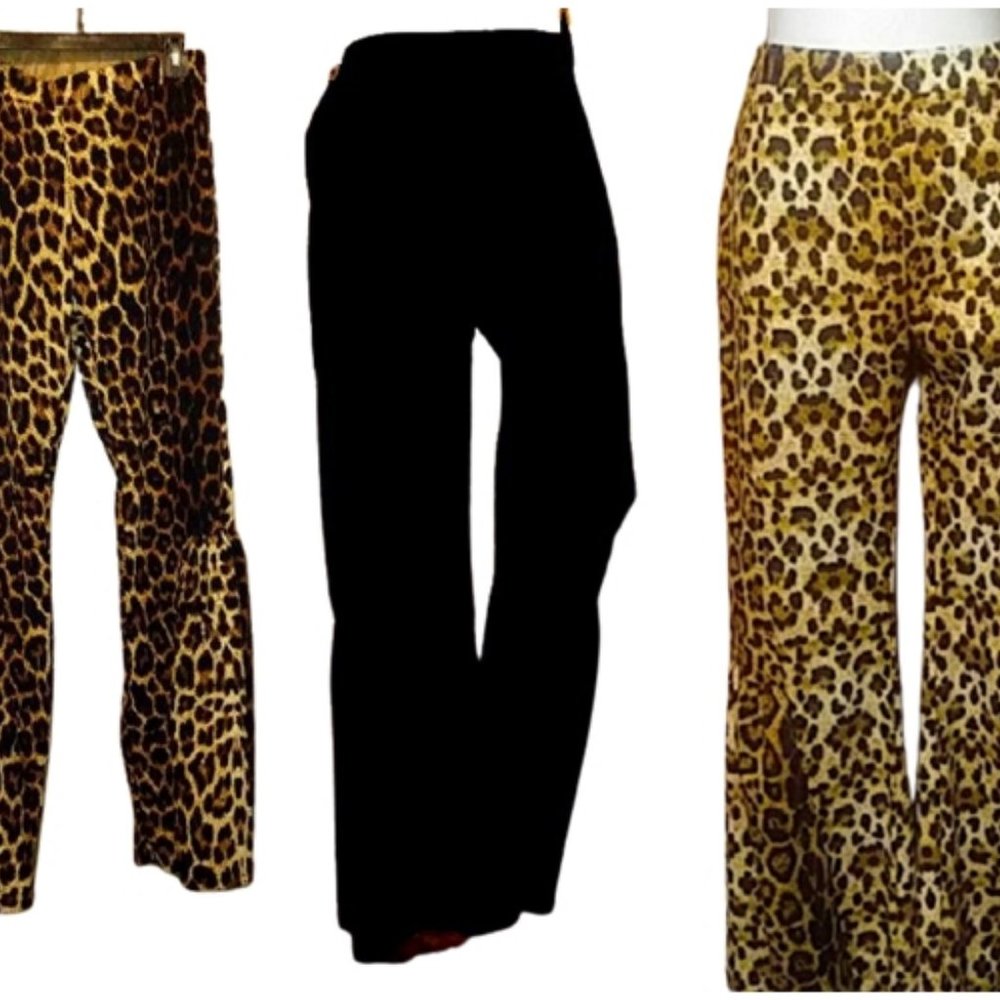 High Waist Flare leg Stretchy pants Black 1x,2x,3x Flare is back in style.